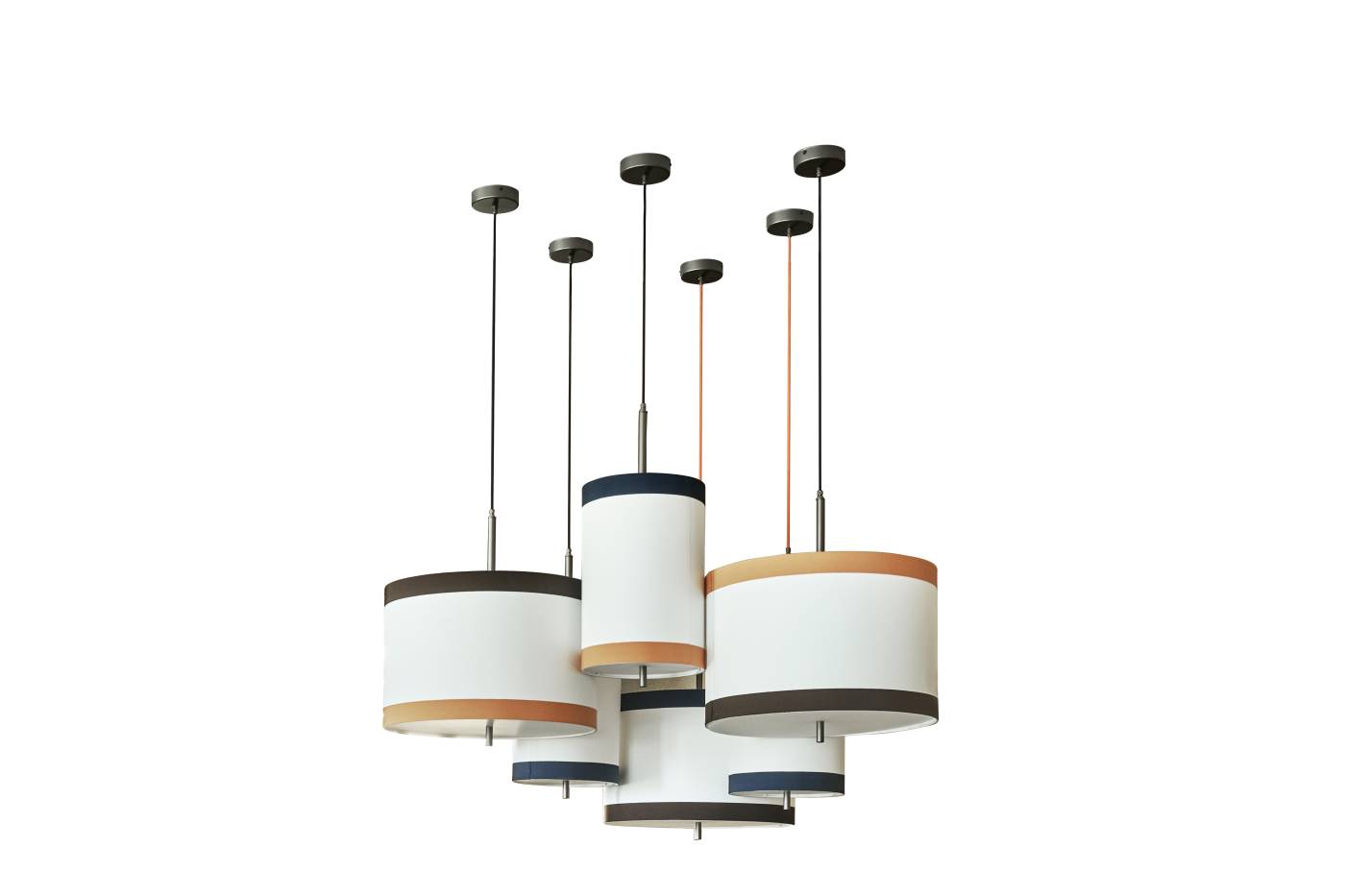 EHI_TINGE_chandelier_composition_2025_01.jpg