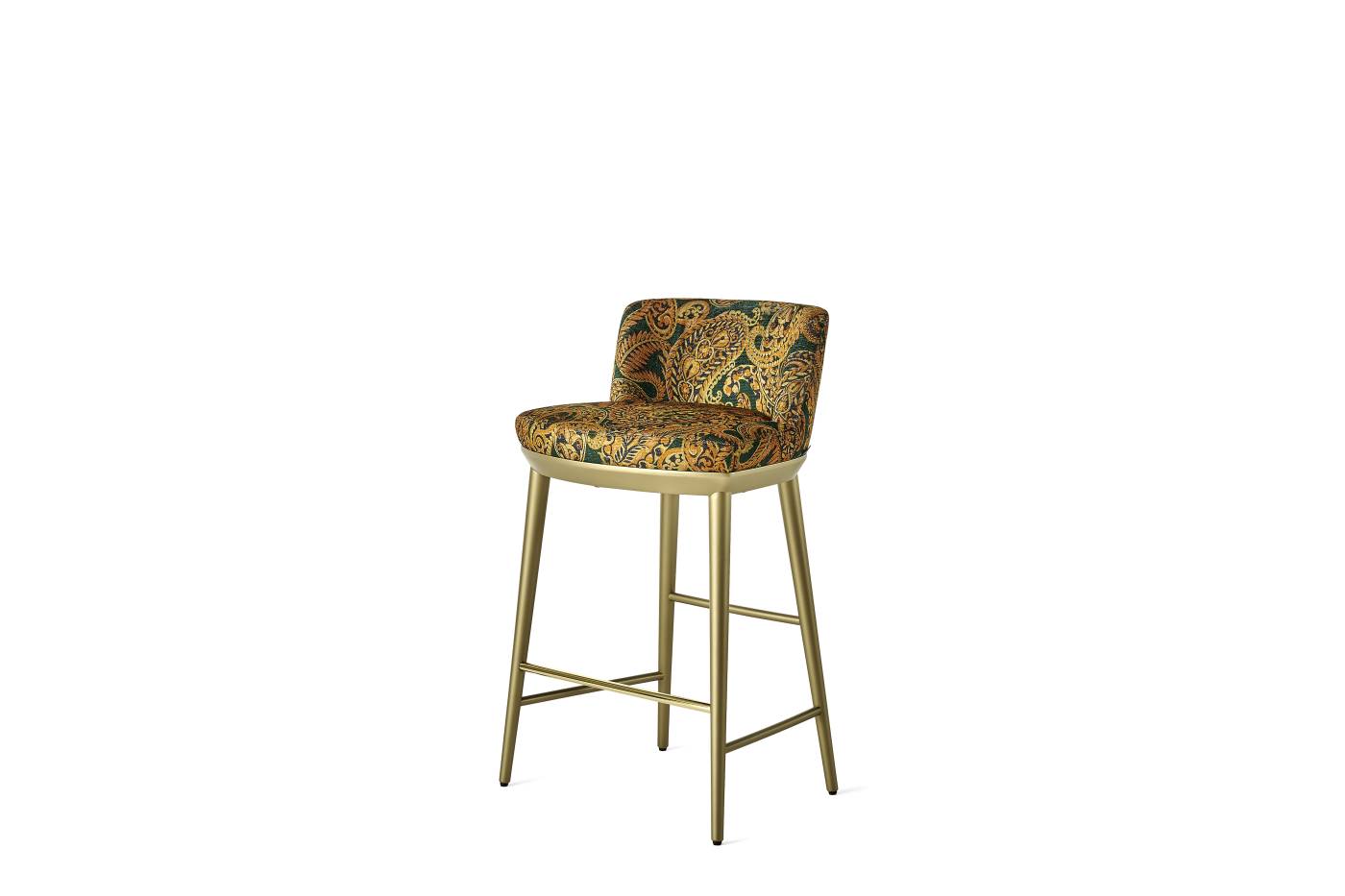 EHI_BARE_bar-stool_T.BARCH03AFWBC_2025_02.jpg