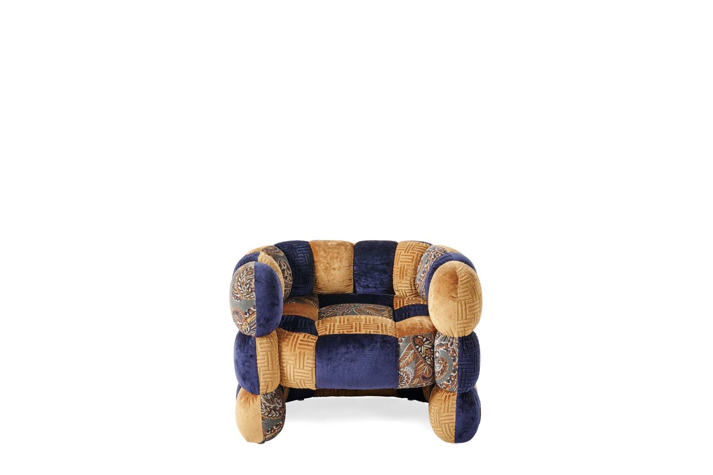 EHI_QUILTANA_armchair_T.QUPSA01BFFAA_2025_01.jpg