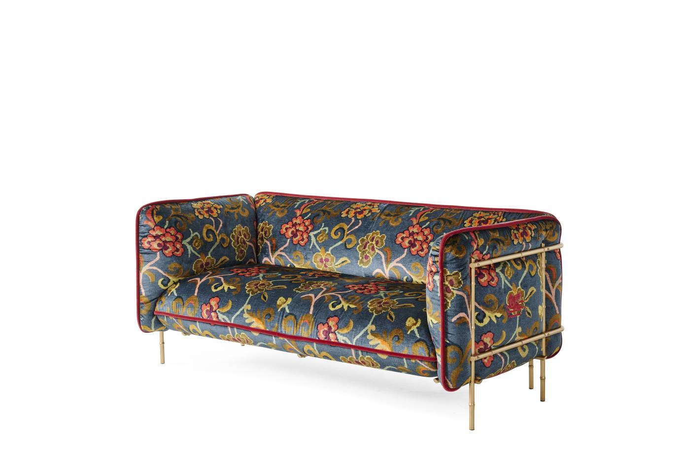 EHI_REED_2-seater-sofa_T.REESA02AFFBB_2025_03.jpg