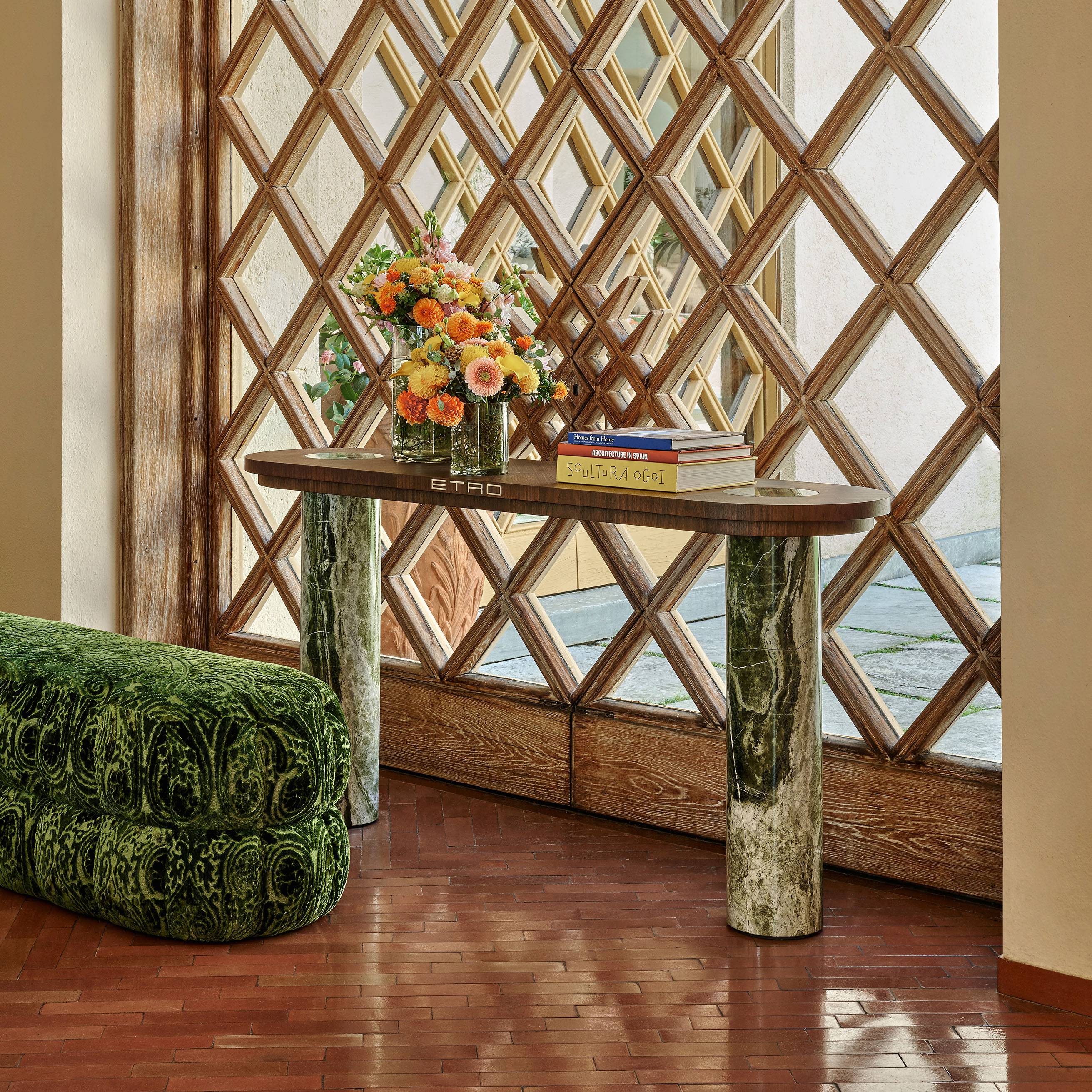 EHI_Living-Lore_Catalogue2025_37