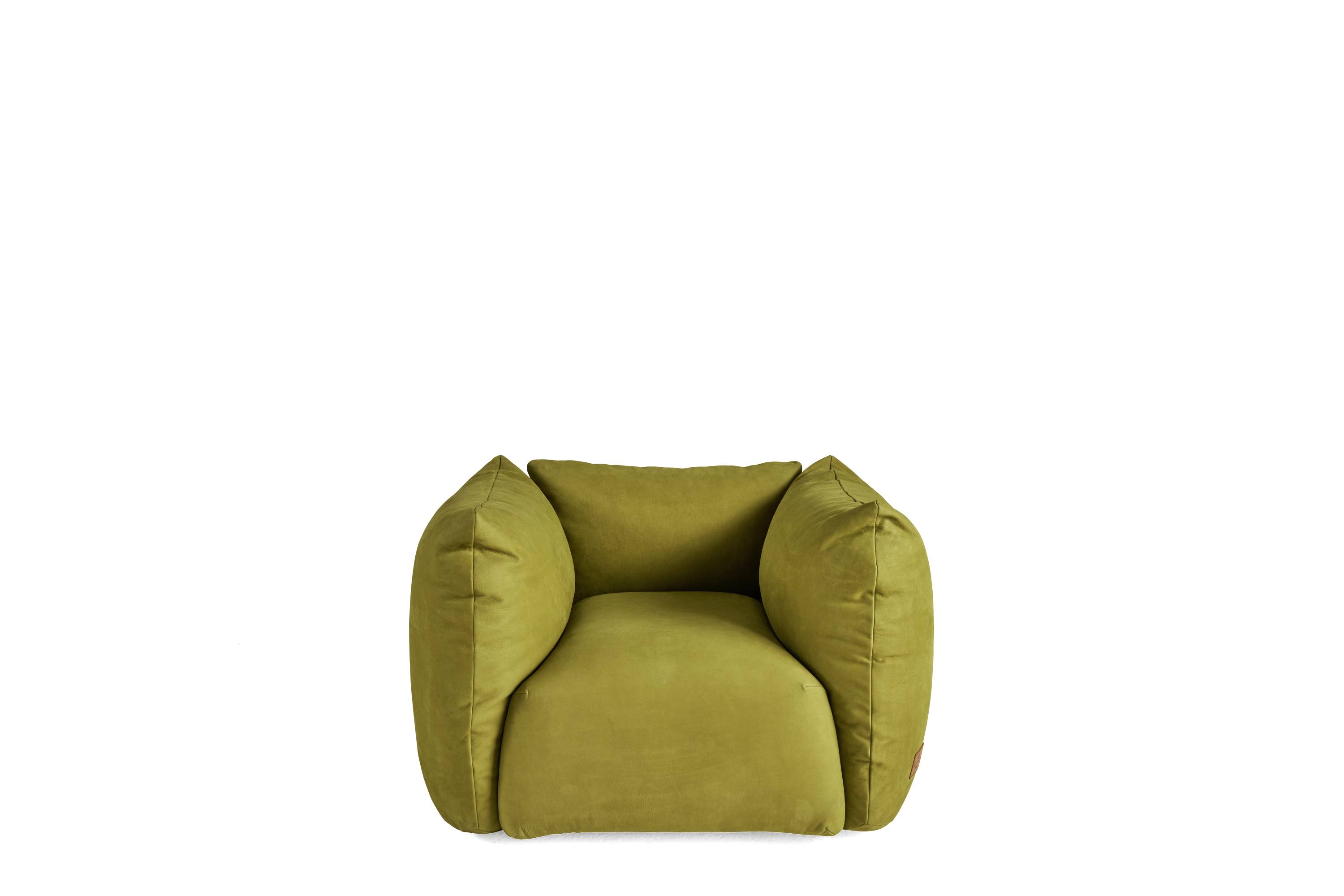 EHI_CUSHY_armchair_T.CUSSA01BLLBB_2023_01.jpg