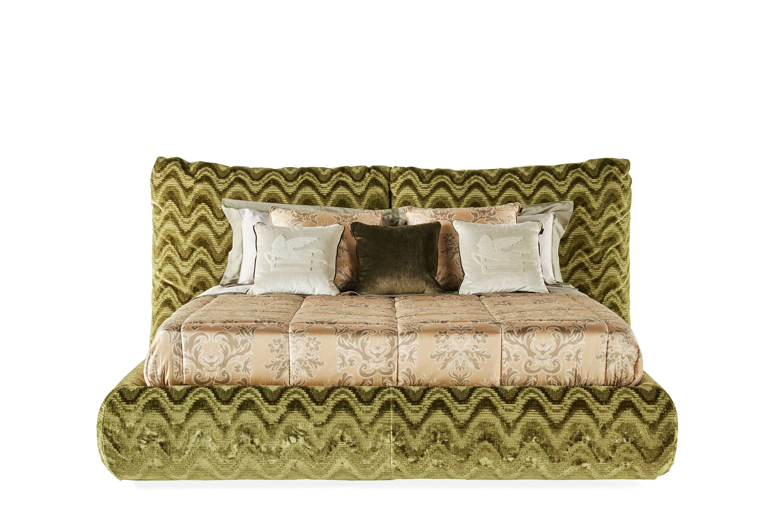 EHI_CUSHY_bed_T.CUSBD01FFFBB_2024_01.jpg
