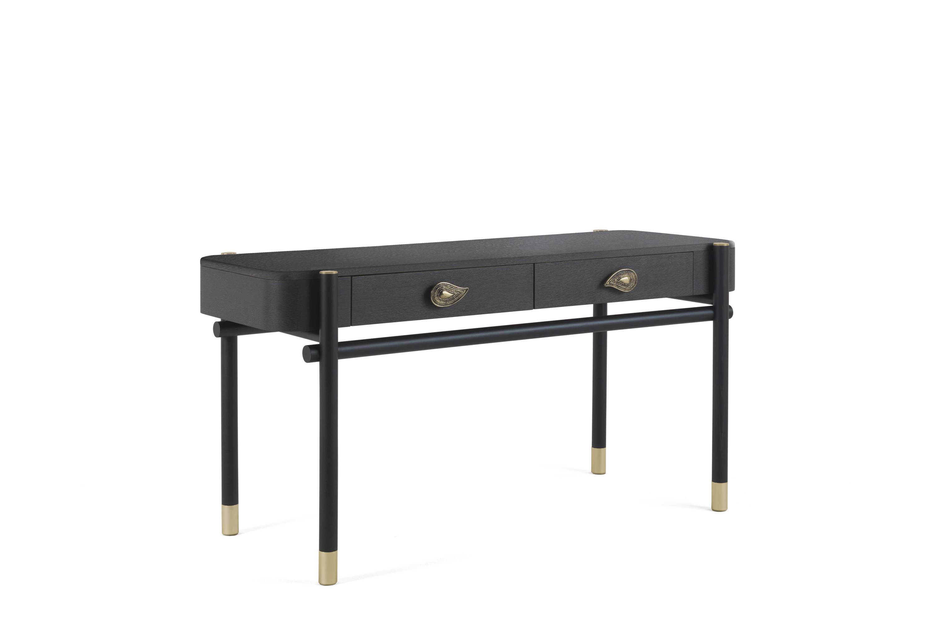 EHI_WOODSTOCK_dressing-table_T.WOOBY01AWWJJ_2025_02.jpg
