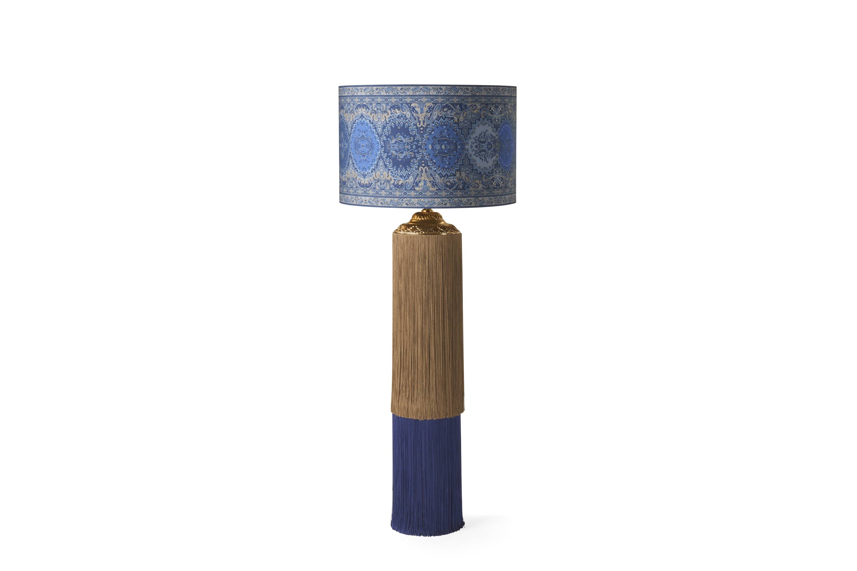 EHI_ECLAT_floor-lamp_T.ECLLA01CFFLL_2026_04.jpg