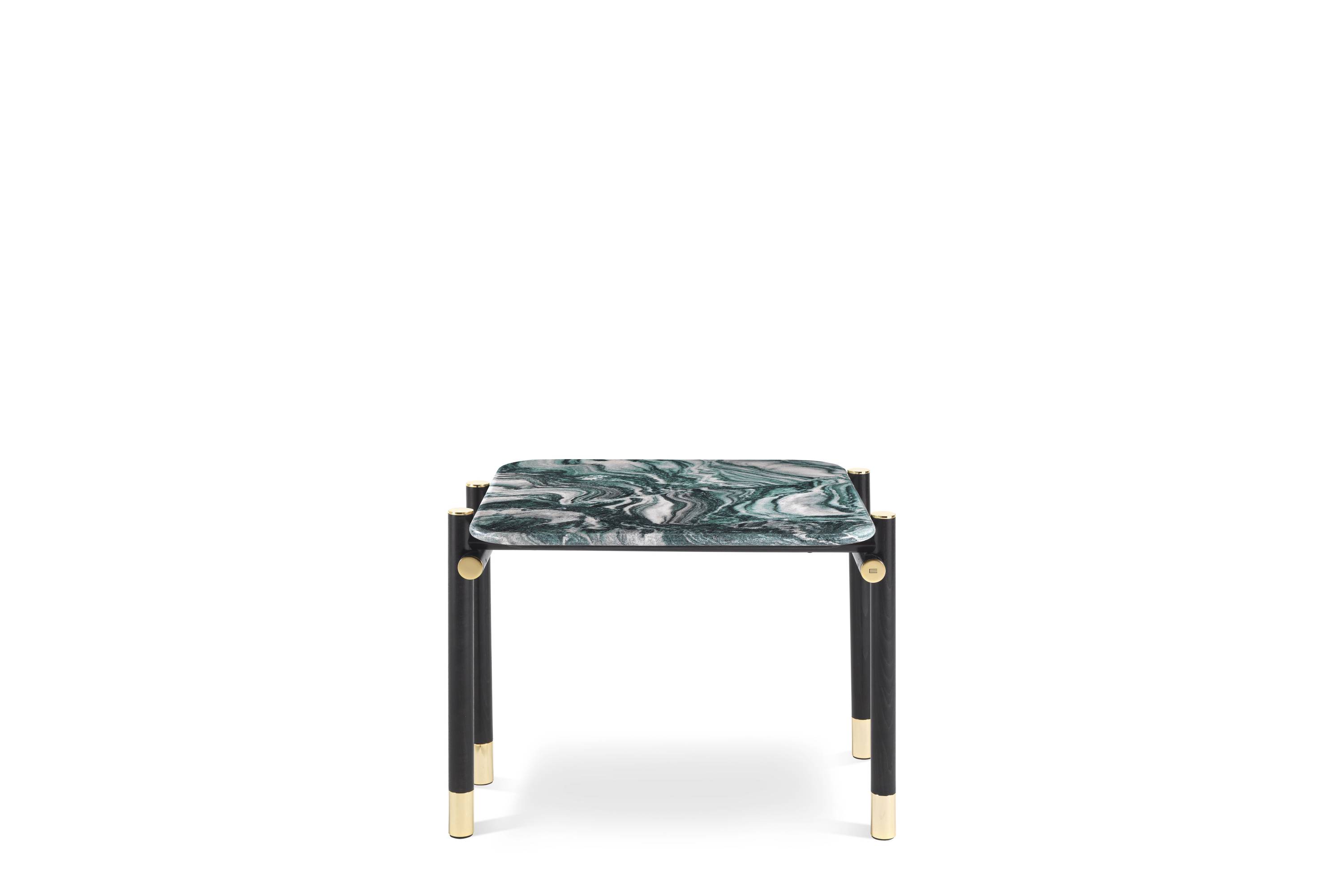 EHI_WOODSTOCK_side-table_E.WOO.232.AKX_2018_10.jpg