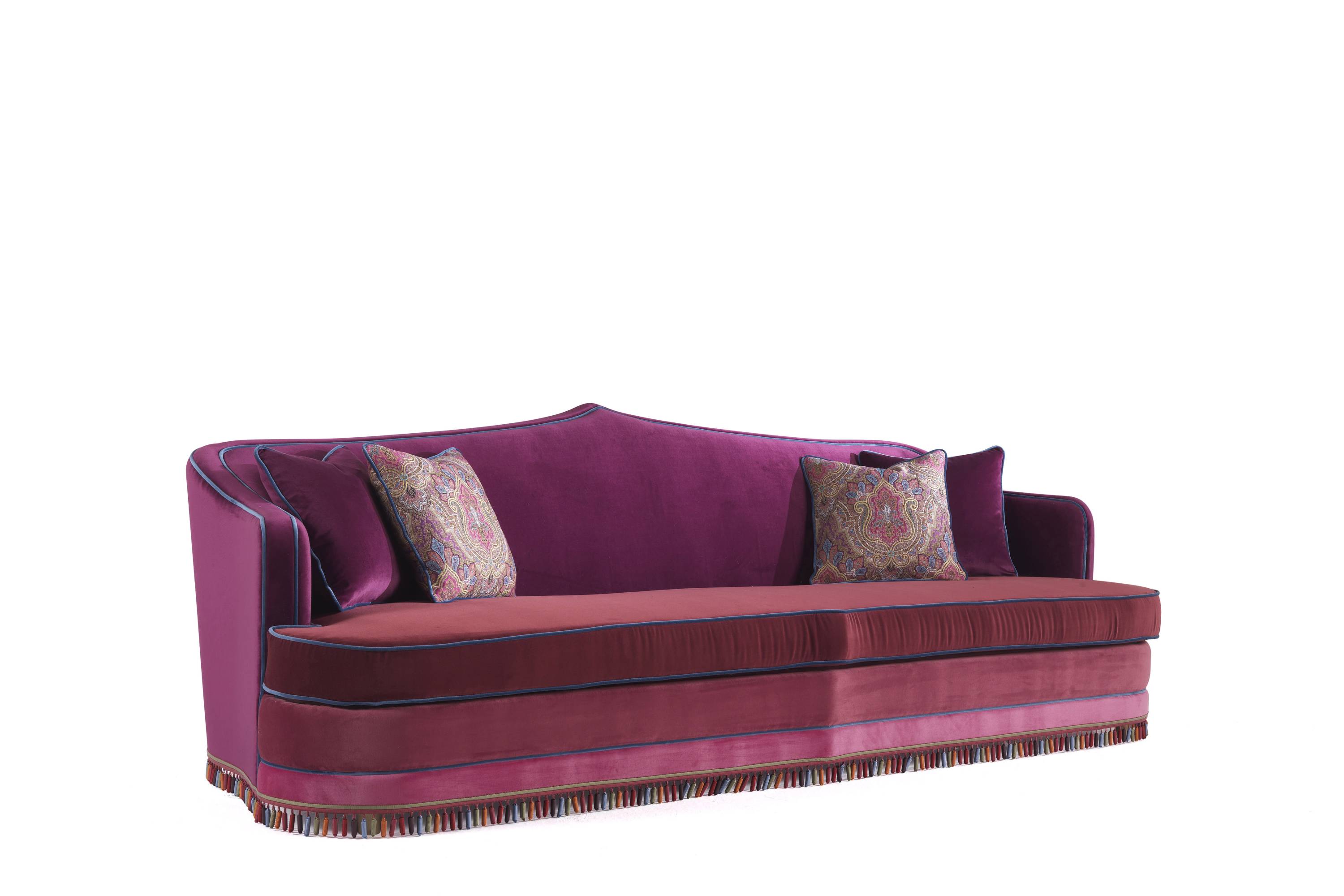 EHI_AMINA_3-seater-sofa_E.AMI.211.BDX_2019_04.jpg