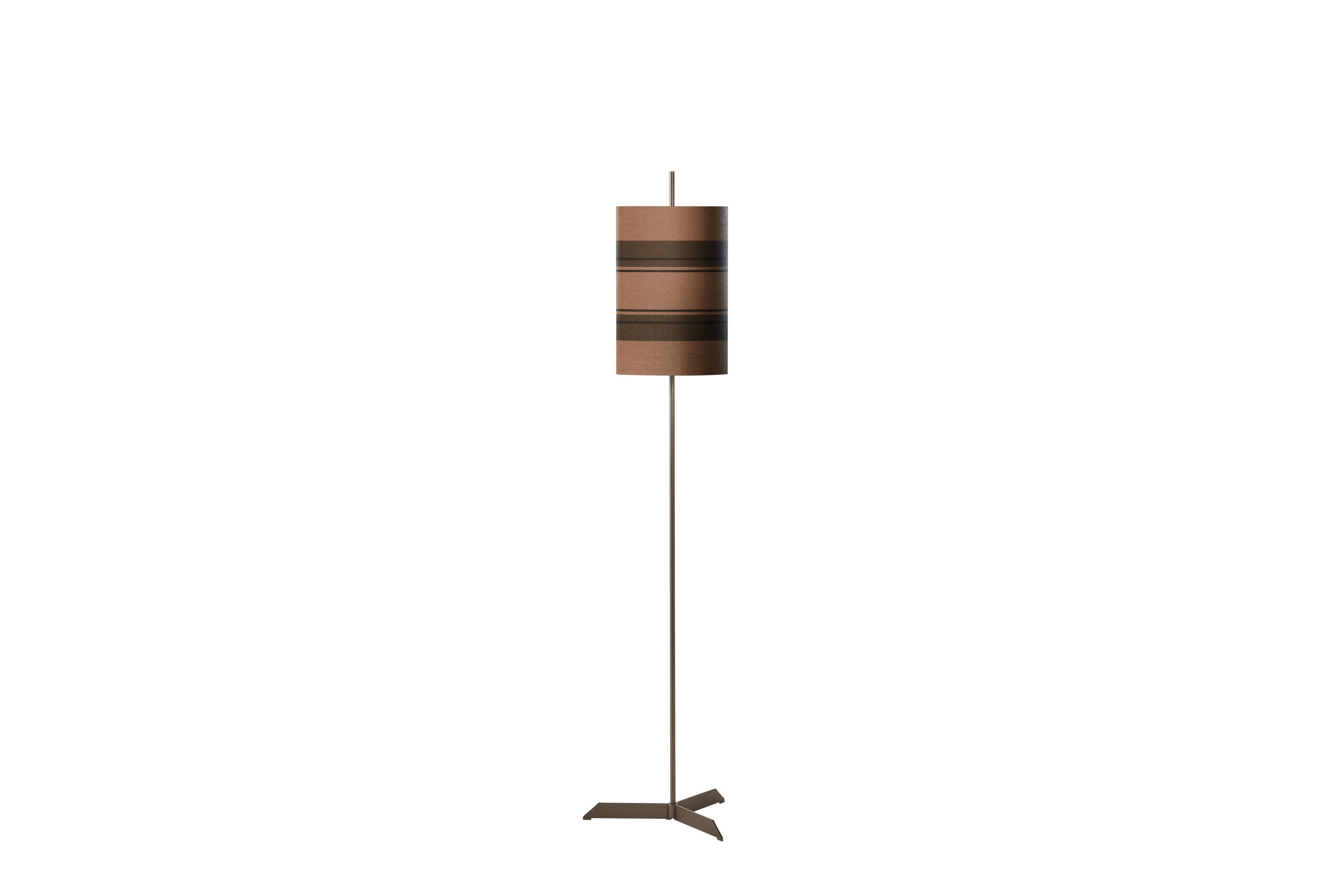 EHI_TINGE_floor-lamp_T.TINLA01AFMLB_2023_03.jpg