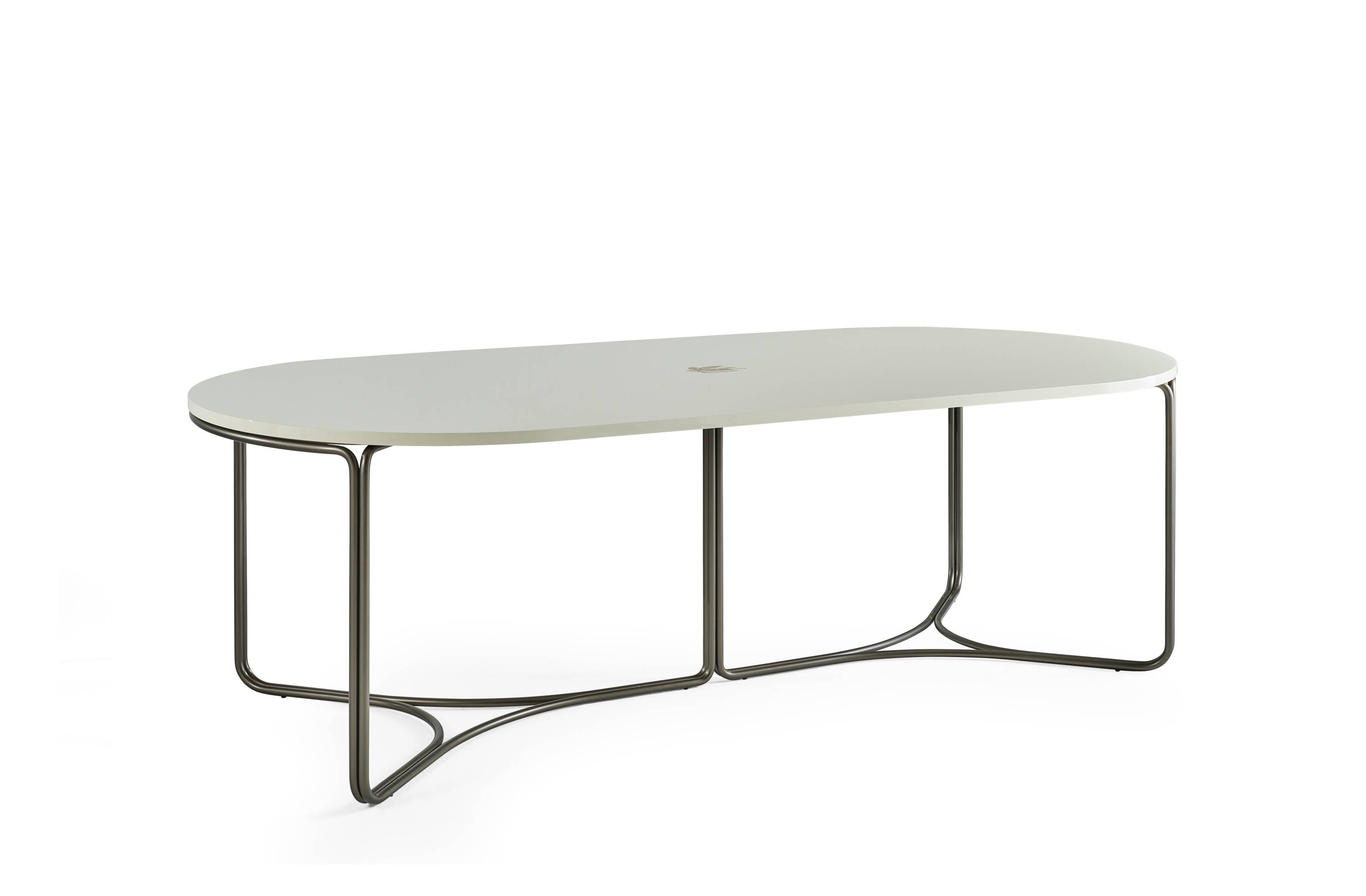 ETRO HOME INTERIORS_LAGOON_dining table_large_02.jpg