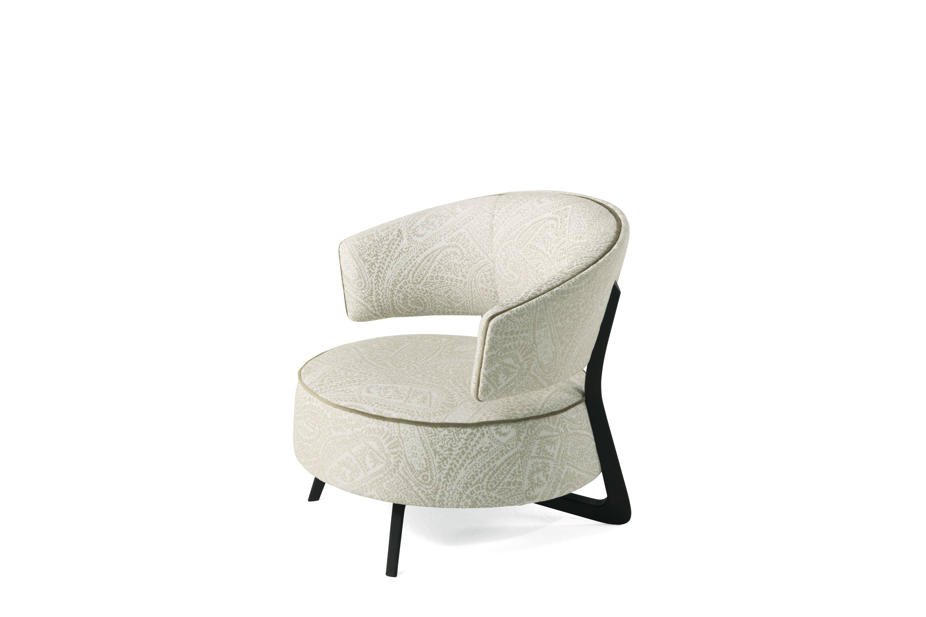 EHI_DIANA_armchair_E.DIA.228.ADX_2021_04.jpg