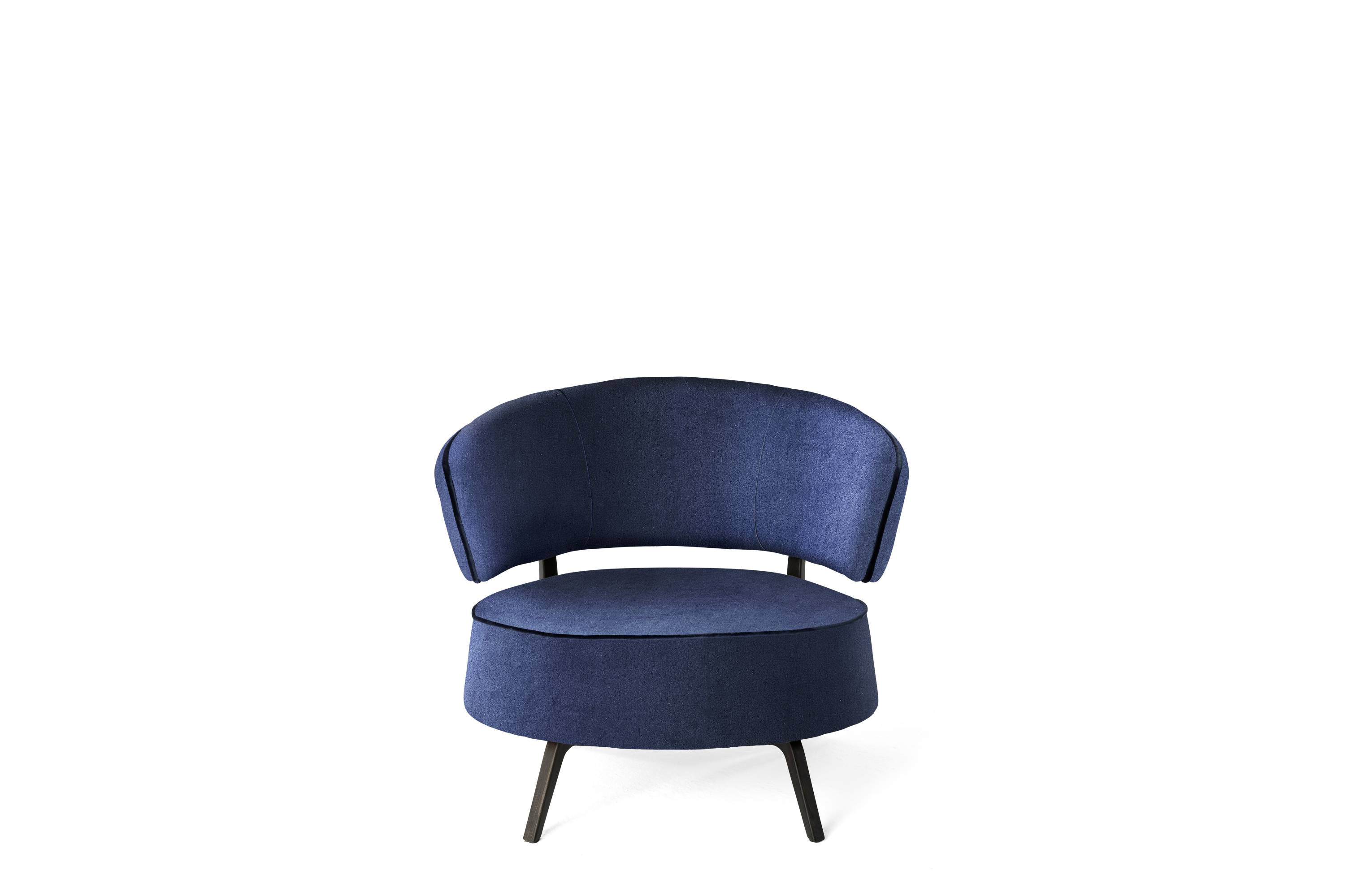 EHI_DIANA_armchair_T.DIASA01AWFAA_2025_01.jpg