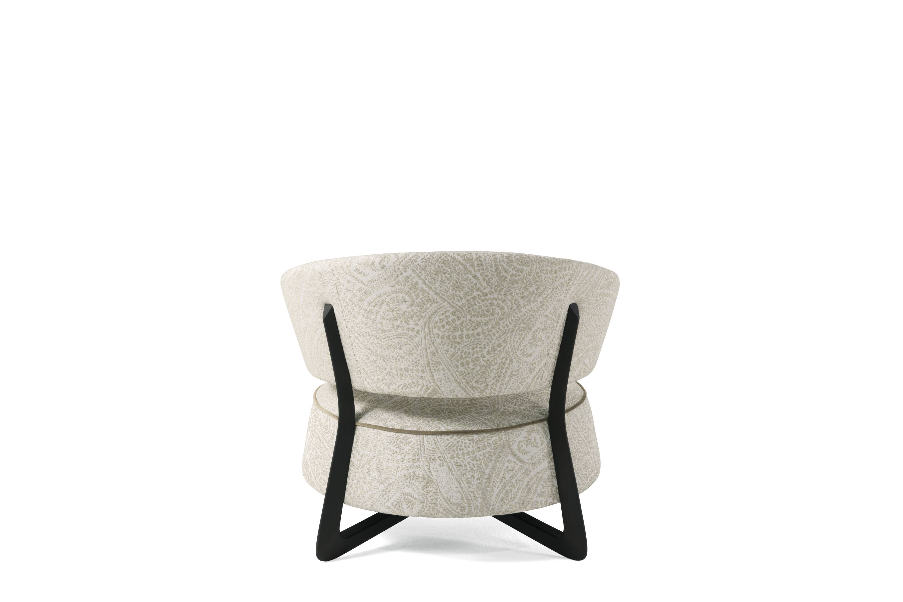 EHI_DIANA_armchair_E.DIA.228.ADX_2021_05.jpg