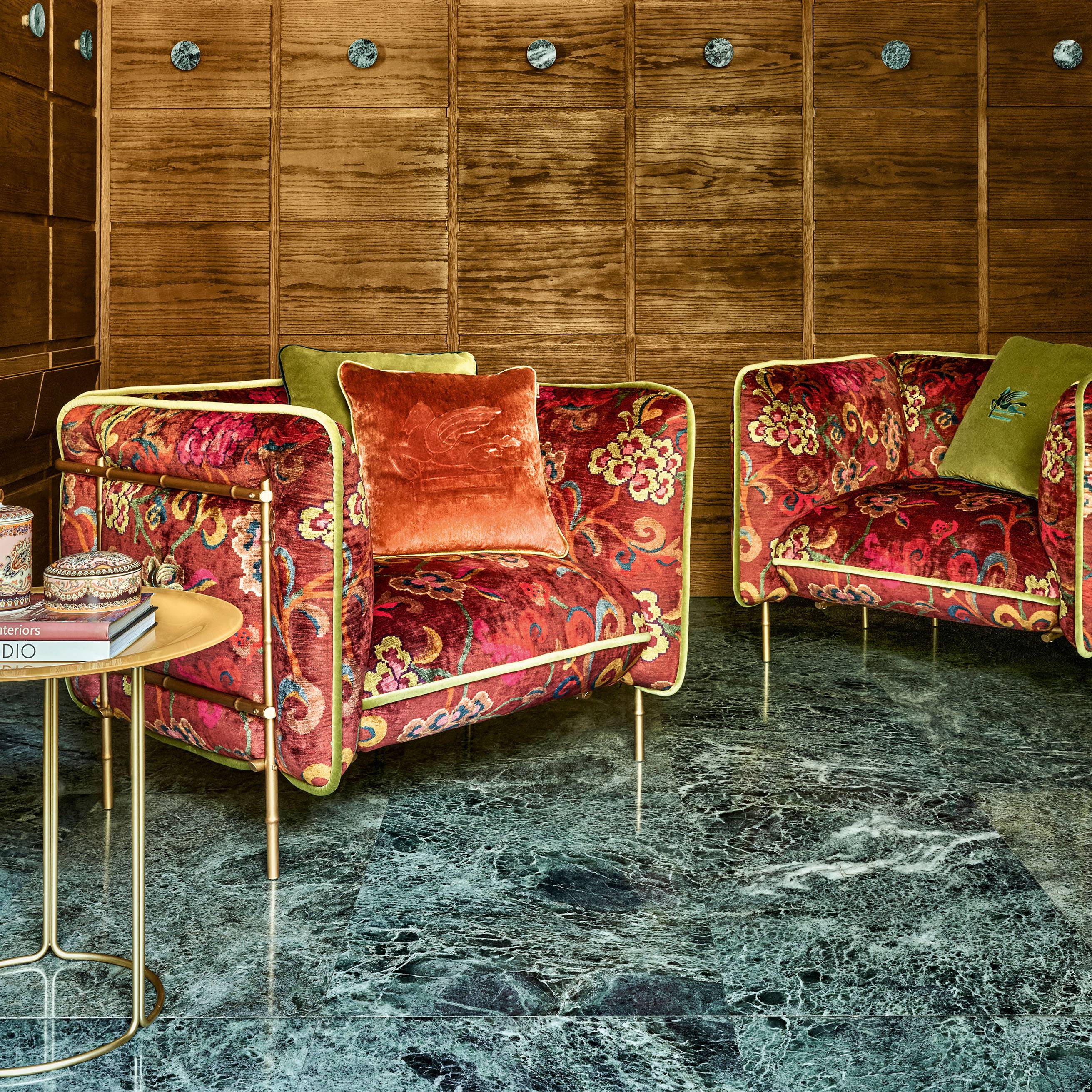 EHI_Living-Lore_Catalogue2025_44