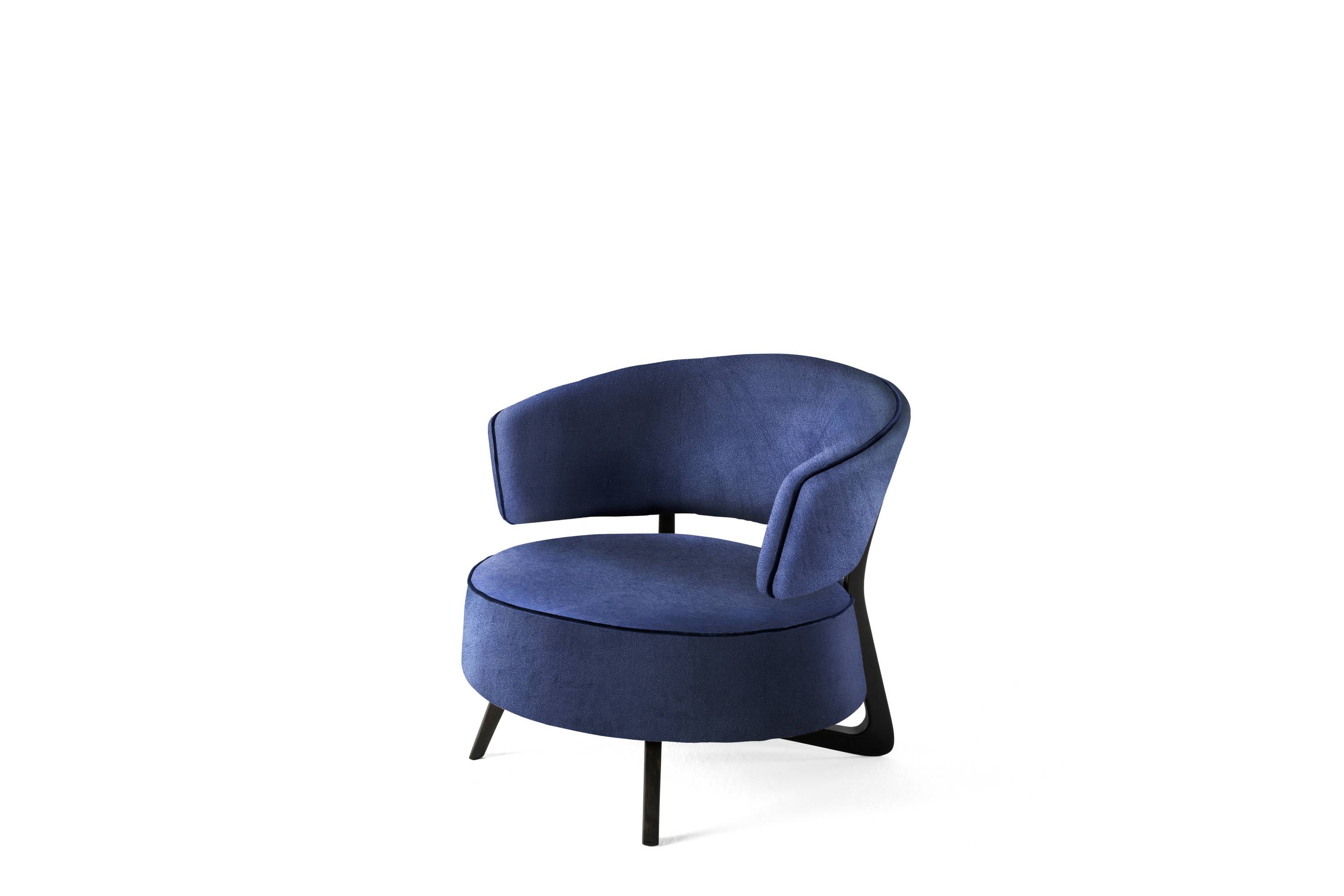 EHI_DIANA_armchair_T.DIASA01AWFAA_2025_02.jpg