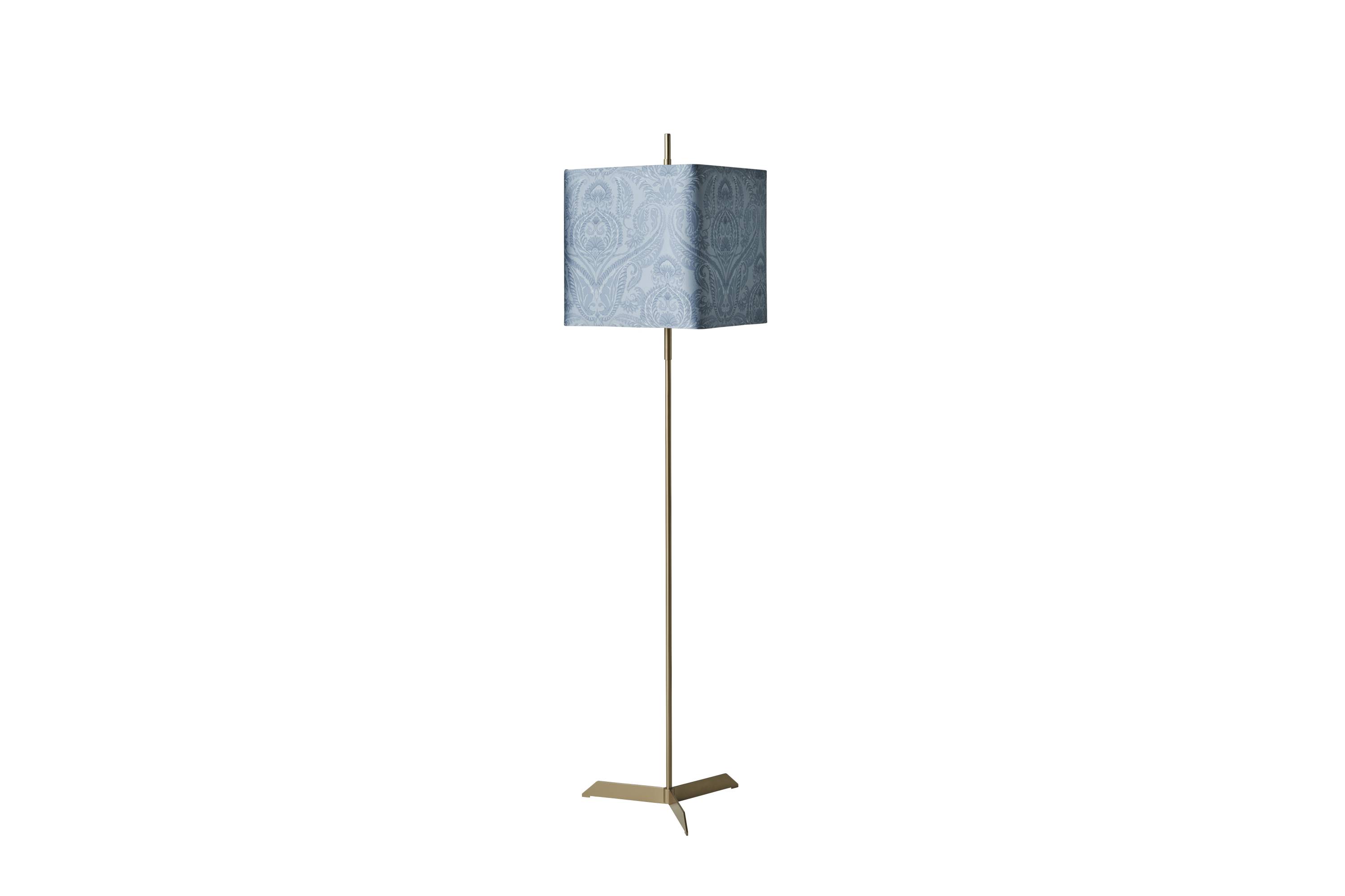 EHI_DICE_floor-lamp_T.DICLA01AMFBL_2024_08.jpg