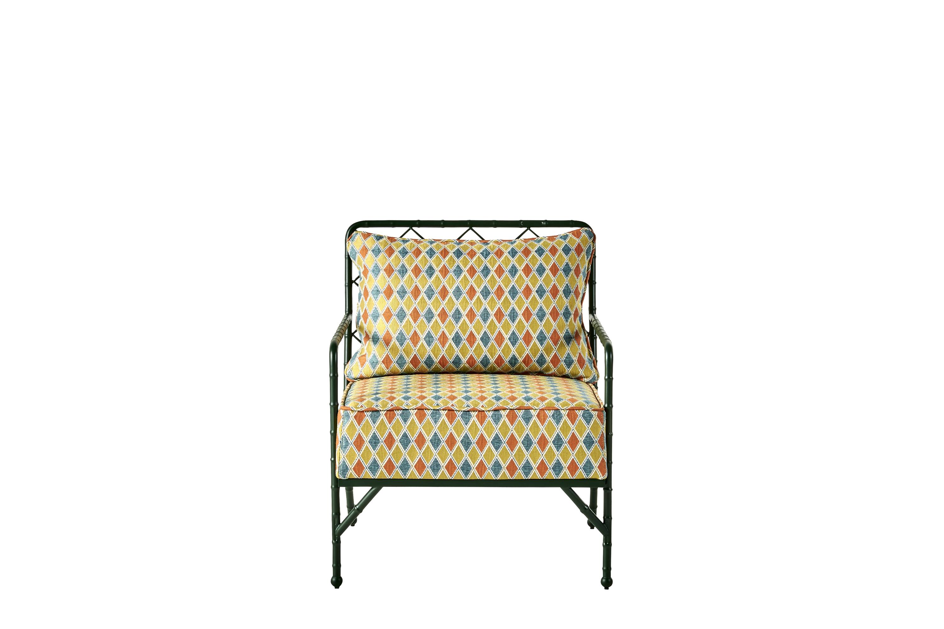 EHI_TEBE_armchair_T.TEBOL01AZZBB_2025_01.jpg