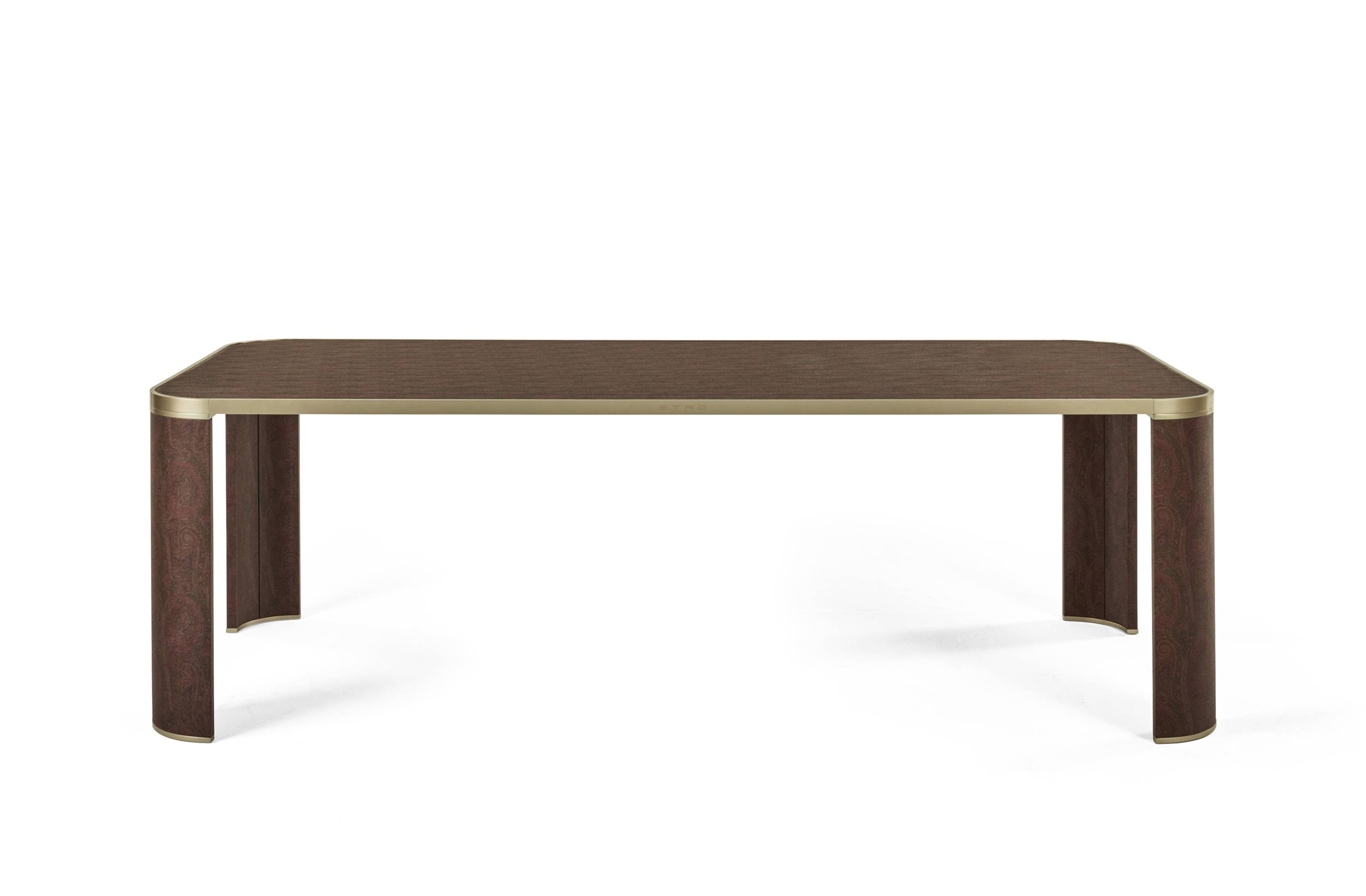 ETRO HOME INTERIORS_FLY OVER_dining table_02.jpg