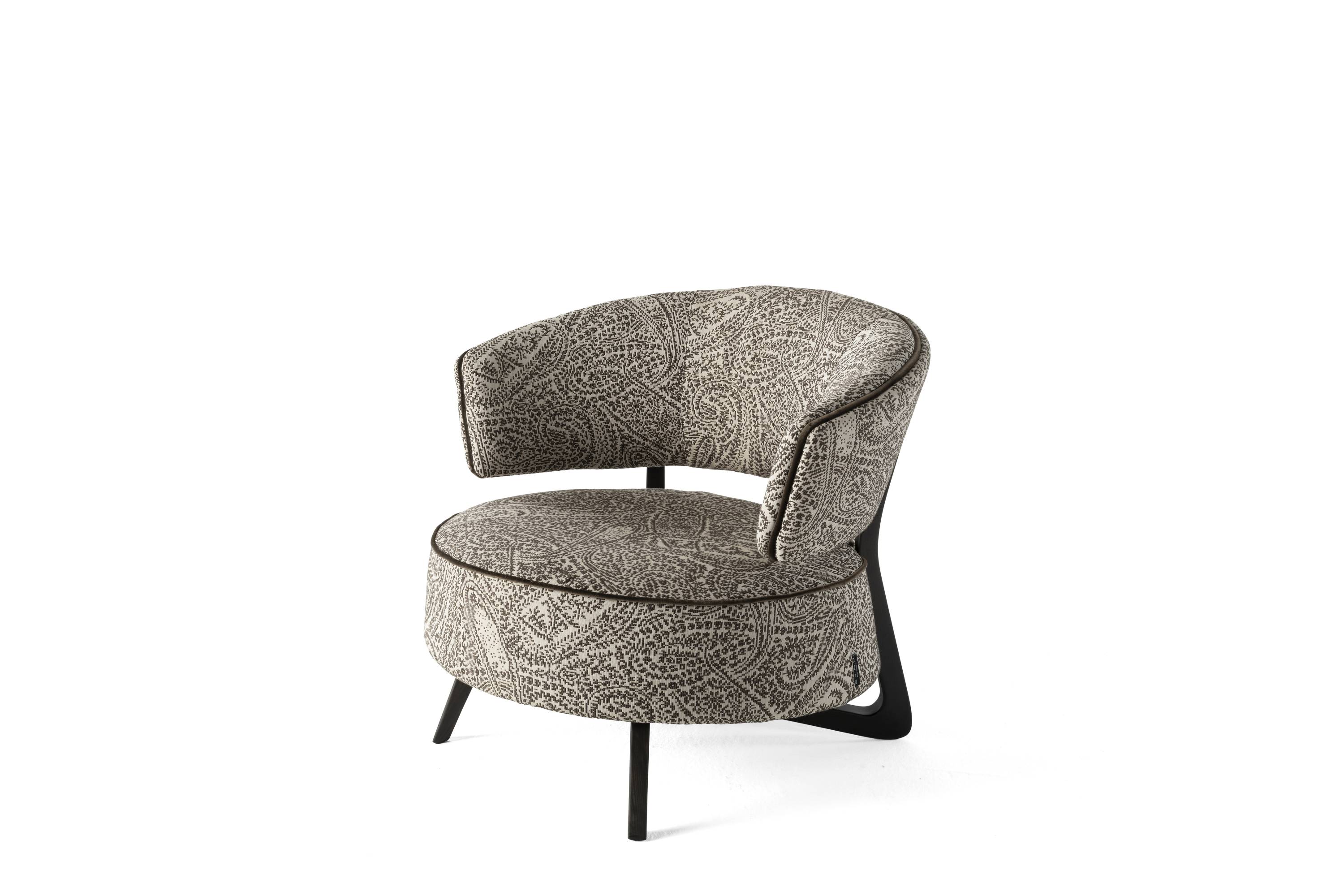 EHI_DIANA_armchair_E.DIA.228.ADX_2022_02.jpg