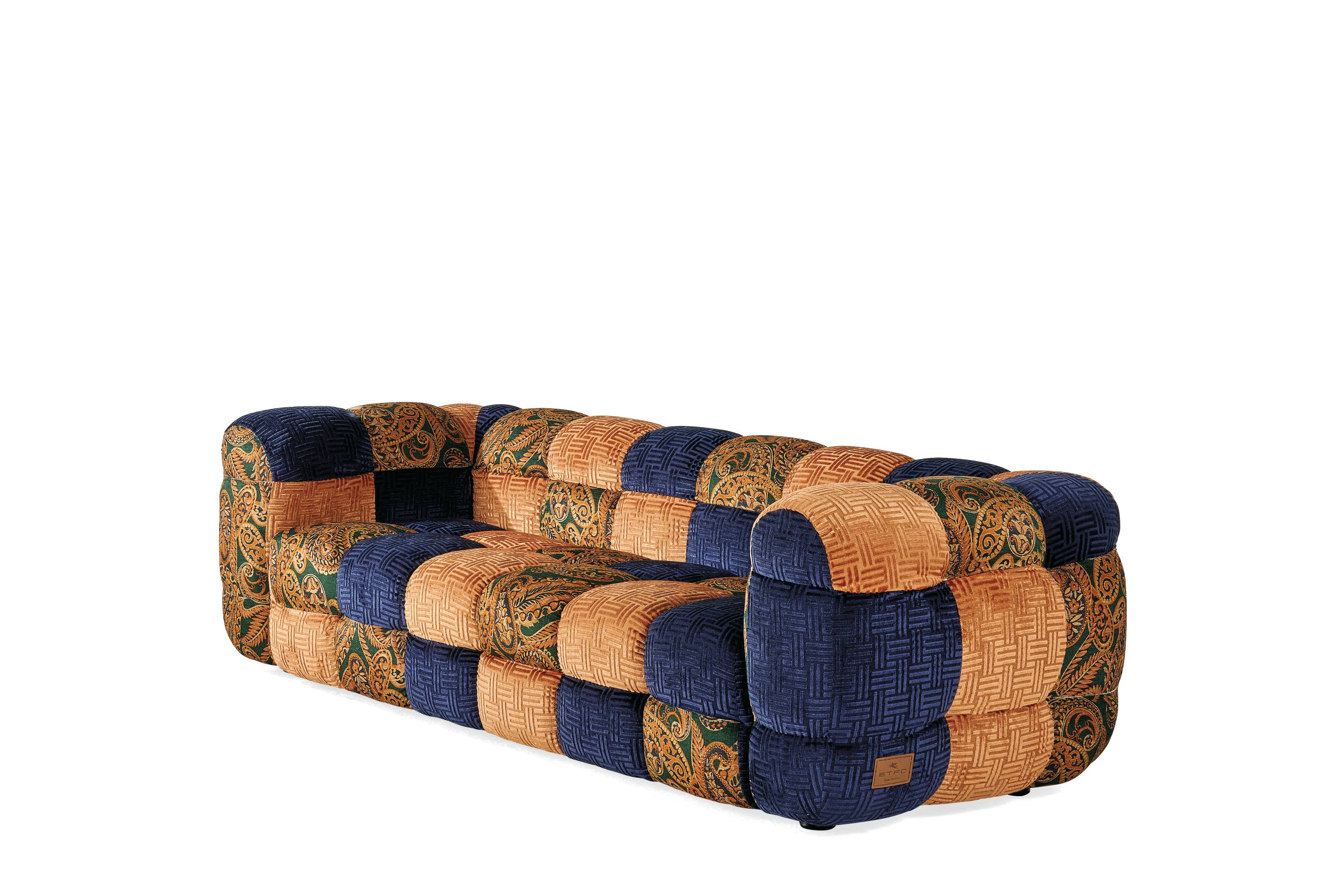 EHI_QUILTANA_2-seater-sofa_T.QUPSA02AFFBB_2025_02.jpg