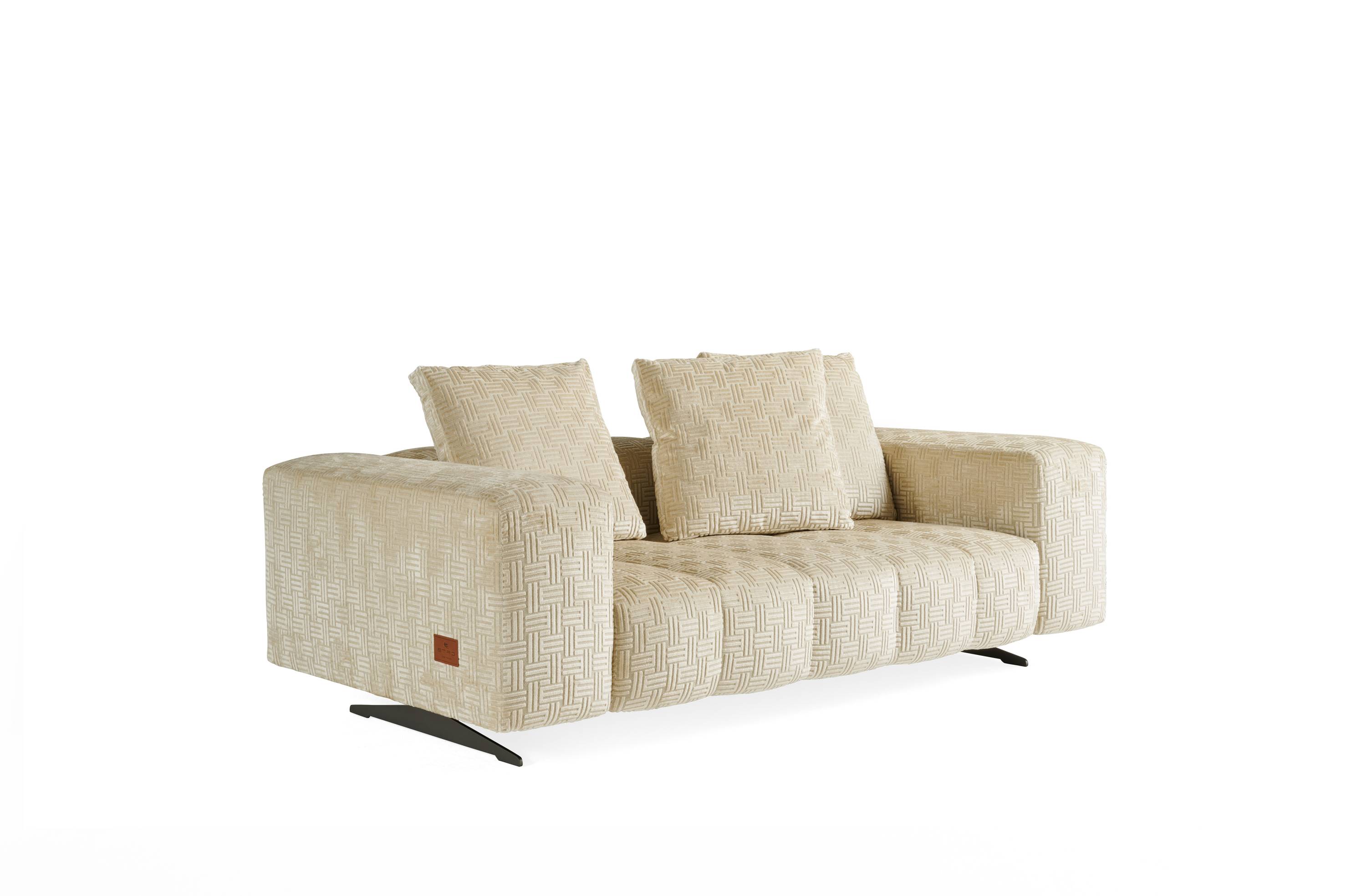 ETRO HOME INTERIORS_RATIO2_sofa_02.jpg