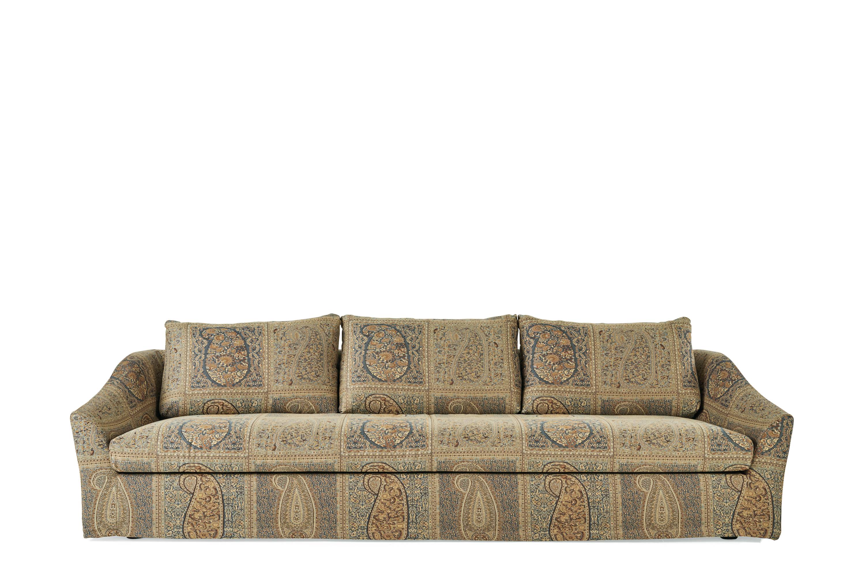 EHI_NEOCLASSIC_3-seater-sofa_T.NEOSA03AFFAA_2024_01.jpg