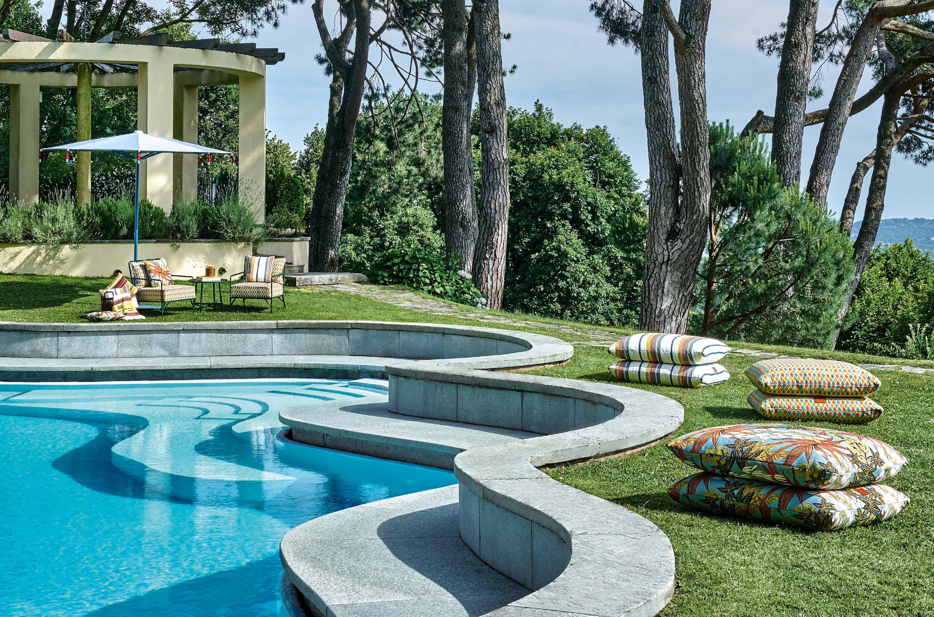 EHI_Living-Lore_Catalogue2025_06