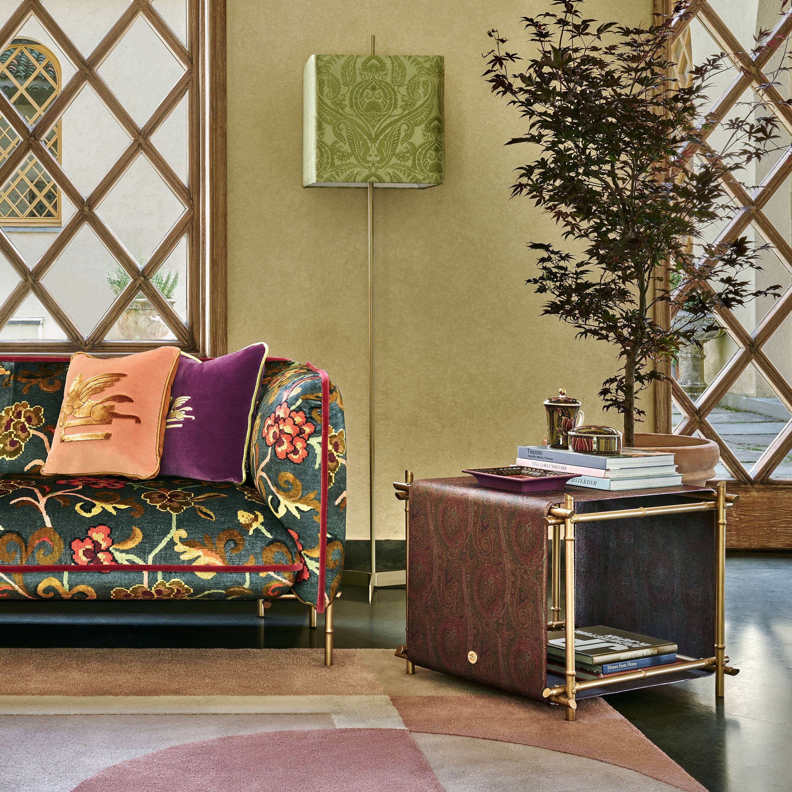 EHI_Living-Lore_Catalogue2025_26